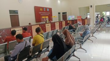 Dugaan Calo dan Setoran Fantastis di KB Samsat Probolinggo Kota Disorot, Nama Oknum KRI Berpangkat Ipda Ikut Disebut